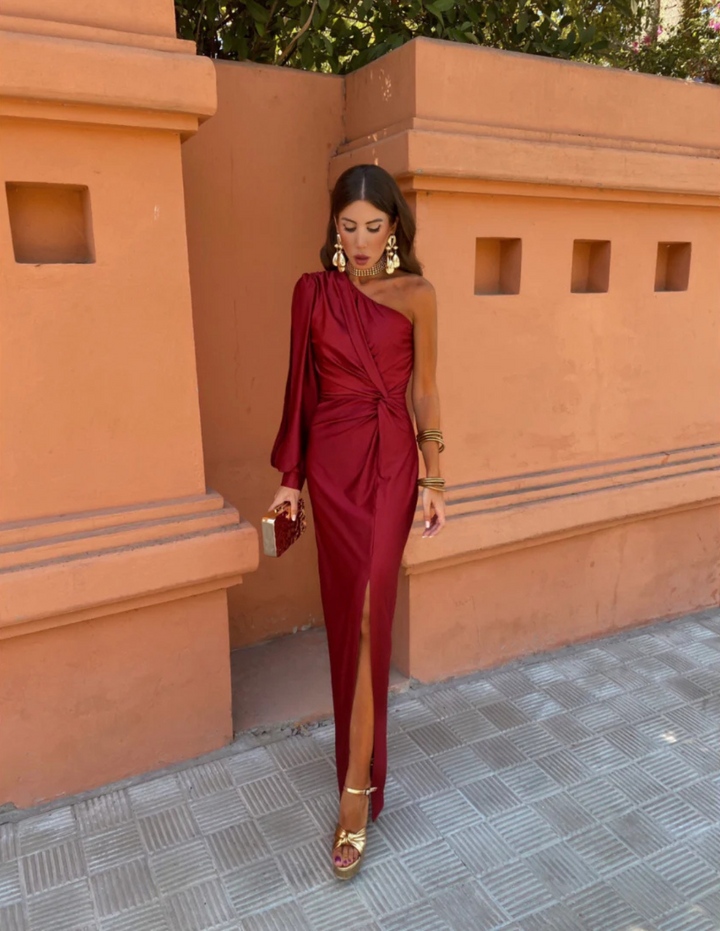ALAYSIA | ELEGANT OFF-SHOULDER DRESS