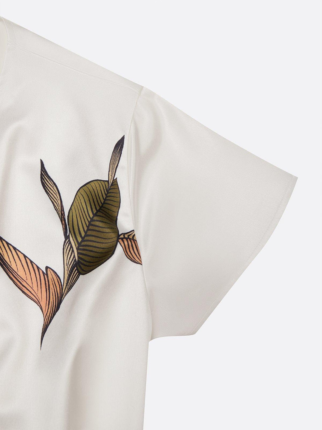 AMIRAN | ELEGANT WRAP DRESS