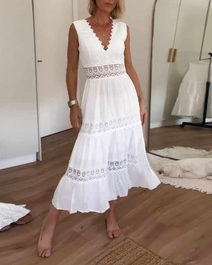 STEPHANY | ELEGANT V-NECK DRESS